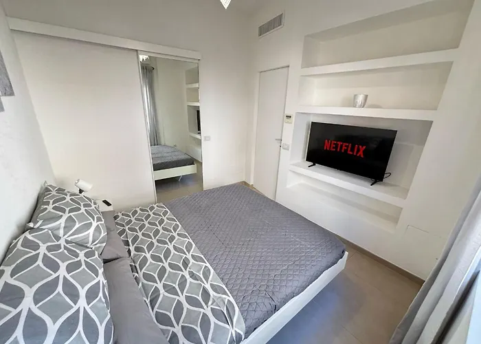 Apartament Loft Moderno Monte Senario- Colosseo In 15 Min In Metro *