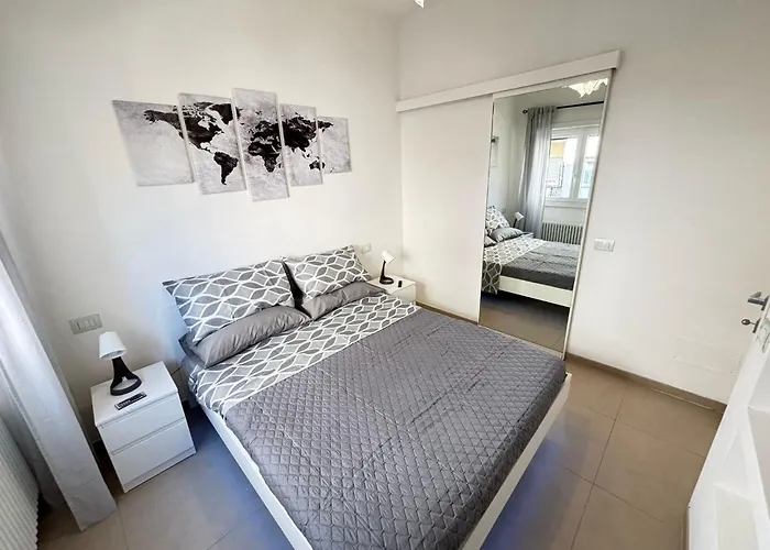 Apartament Loft Moderno Monte Senario- Colosseo In 15 Min In Metro *